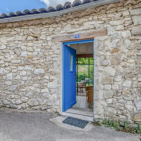 Cosy With Garden Holiday home