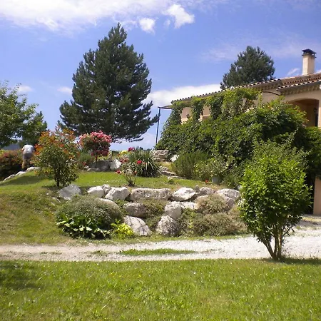 Cosy With Garden Holiday home *